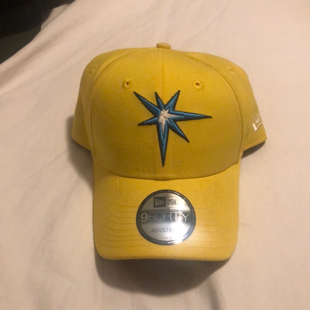 Exclusive New Era SnapBack adjustable hat
